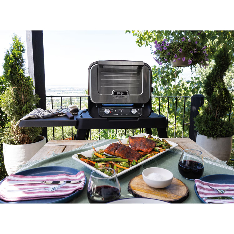 Ηλεκτρικός φούρνος Ninja Woodfire OO101EU, 2400W, 8 προγράμματα, Χρονοδιακόπτης, Οθόνη LED, Αυτόματη απενεργοποίηση, Κόκκινο/Μαύρο