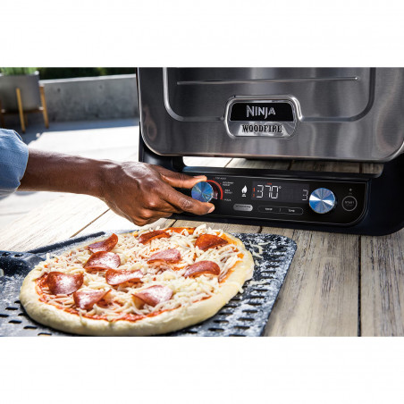 Ηλεκτρικός φούρνος Ninja Woodfire OO101EU, 2400W, 8 προγράμματα, Χρονοδιακόπτης, Οθόνη LED, Αυτόματη απενεργοποίηση, Κόκκινο/Μαύρο