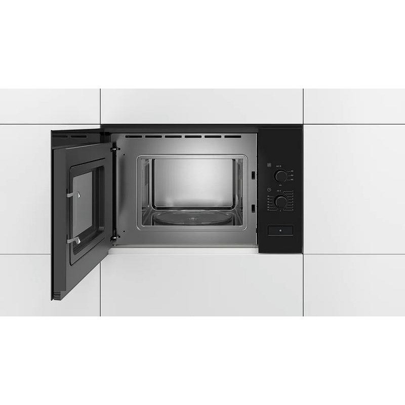 Εντοιχιζόμενος φούρνος μικροκυμάτων Bosch BFL520MB0, 20 λίτρα, 800 W, 5 επίπεδα, Βοηθός καθαρισμού, Αυτόματη απενεργοποίηση, Μαύρος