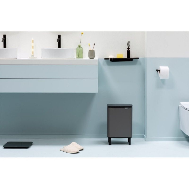 Κάδος απορριμμάτων Brabantia Bo Small Hi 12L, Ομαλό και αθόρυβο άνοιγμα, Αντιολισθητική βάση, Γκρι