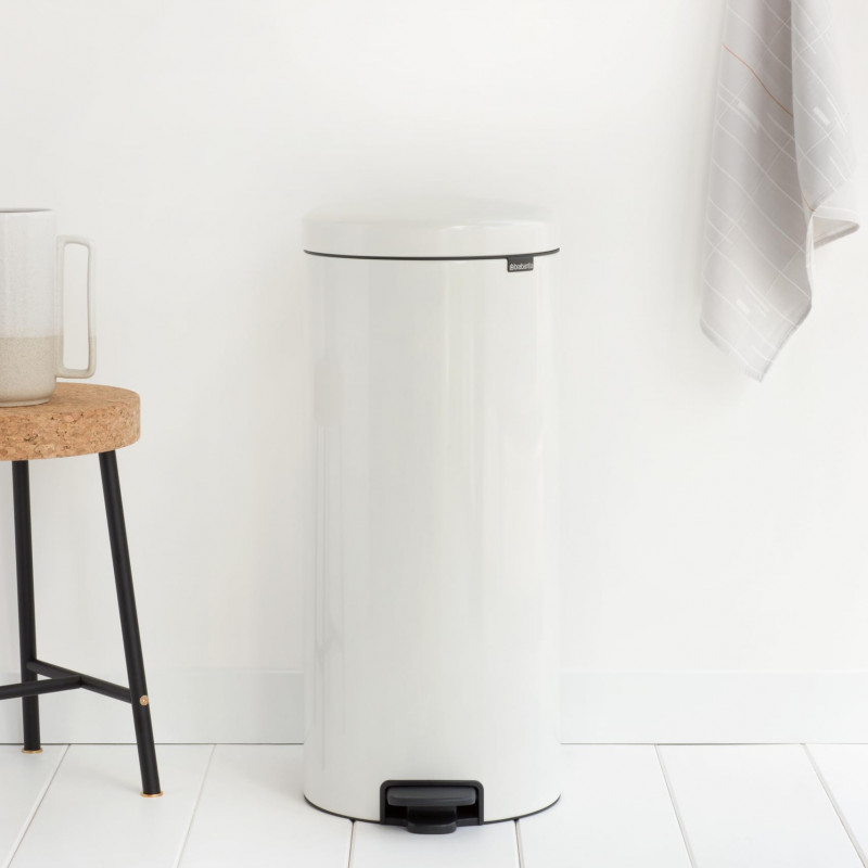 Κάδος Απορριμμάτων Πεντάλ Brabantia NewIcon 30L, Εύκολο κλείσιμο, Αντιολισθητική βάση, Λευκό