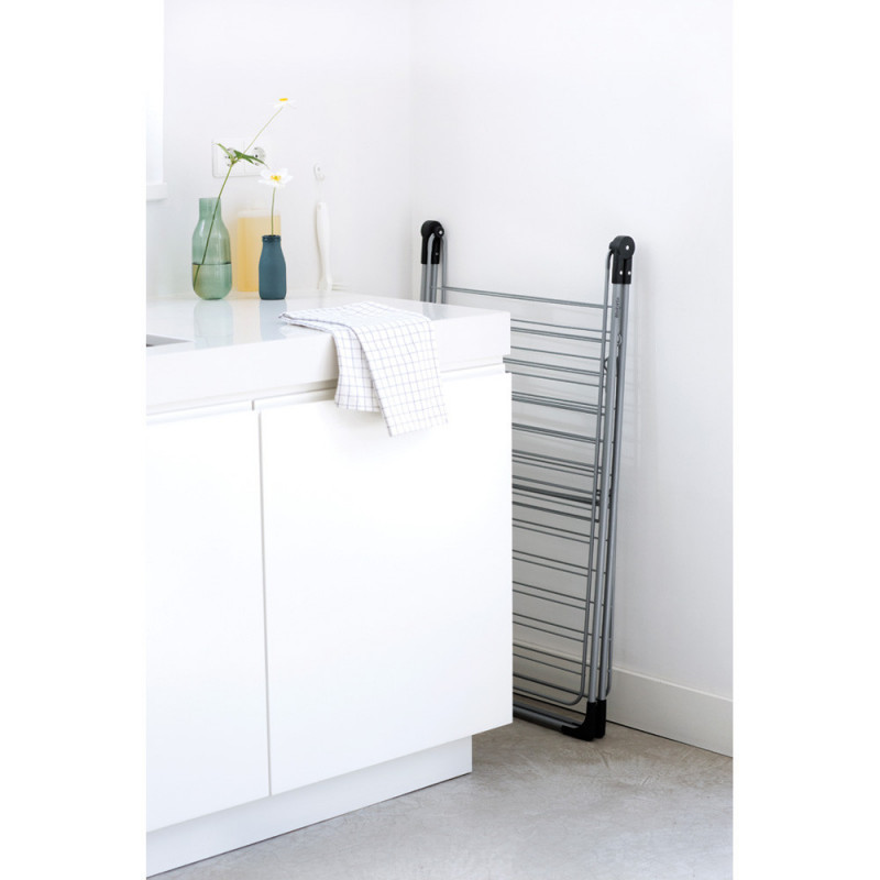 Στεγνωτήριο ρούχων Brabantia 90300182, σχήμα Τ, 20 m, ανθεκτικό στη διάβρωση, ρυθμιζόμενα φτερά, ράφι στεγνώματος, λευκό