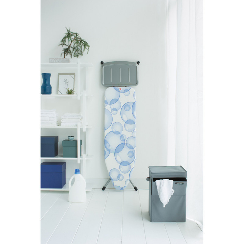 Τραπέζι σιδερώματος Brabantia B 90300120, 124x38 cm, 7 θέσεις ρύθμισης, υποδοχή γεννήτριας ατμού, PerfectFlow, Λευκό/Μπλε