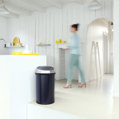 Brabantia Touch Bin 647251, 60 l, Ομαλό και αθόρυβο άνοιγμα, Μαύρο/inox
