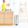 Κάδος με πεντάλ Brabantia NewIcon 649061, 30 l, Εύκολο κλείσιμο, Αντιολισθητική βάση, Ανθεκτικό στα δακτυλικά αποτυπώματα, Inox/Matte