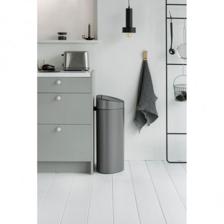 Κάδος Brabantia Touch Bin New 649732, 40 l, αθόρυβο και ομαλό κλείσιμο, επίπεδη πλάτη, γκρι