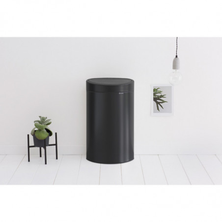 Κάδος Brabantia Touch Bin New 649733, 40 l, αθόρυβο και ομαλό κλείσιμο, επίπεδη πλάτη, Μαύρο