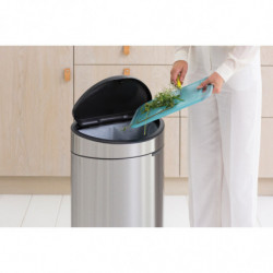 Κάδος απορριμμάτων Brabantia Touch Bin New 649734, 40 λίτρα, Αθόρυβο και ομαλό κλείσιμο, Επίπεδη πλάτη, Ανθεκτικό στα δακτυλικά αποτυπώματα, Ανοξείδωτο/ματ