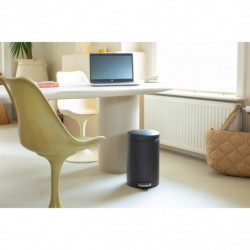 Κάδος με πεντάλ Brabantia NewIcon 649741, 12 l, Ομαλό κλείσιμο, Αντιολισθητική βάση, Ορυκτή επίστρωση, Σκούρο γκρι