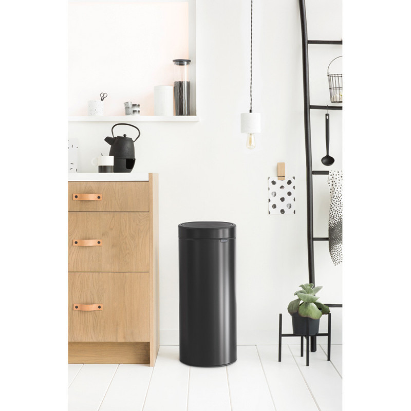 Κάδος Brabantia Touch Bin New 650008, 30 l, αθόρυβο και ομαλό κλείσιμο, Μαύρο ματ