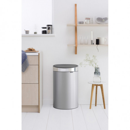 Brabantia Touch Bin New 650528, 40 l, αθόρυβο και ομαλό κλείσιμο, επίπεδη πλάτη, Inox/matt