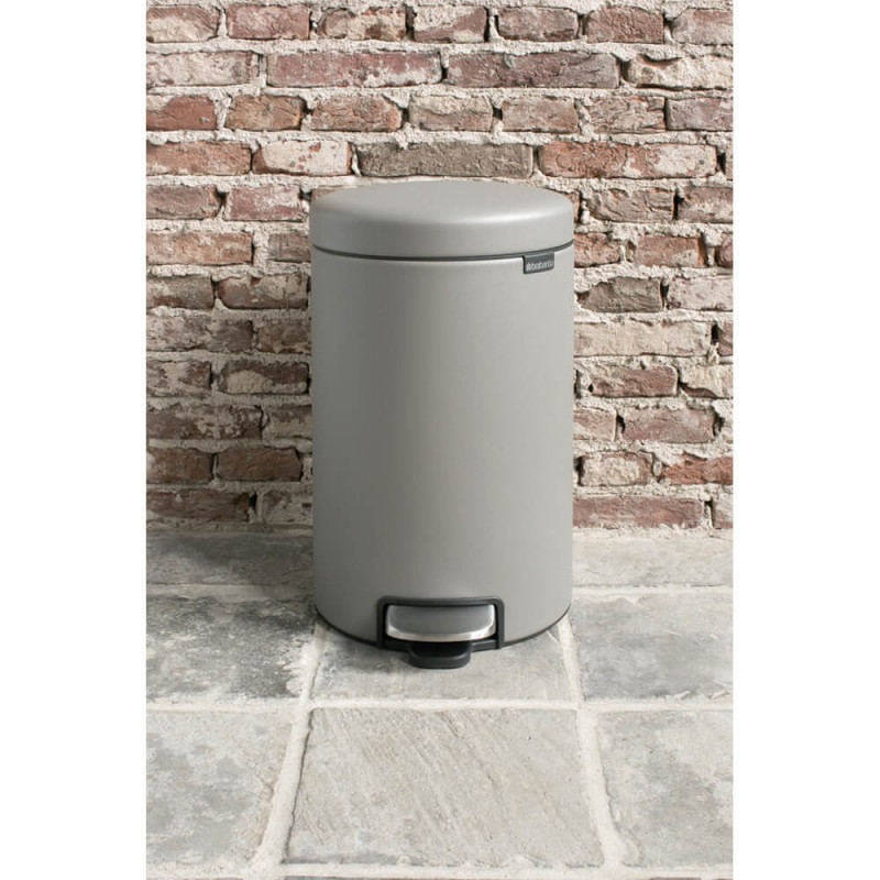 Κάδος με πεντάλ Brabantia NewIcon 1001090, 12 l, Ομαλό κλείσιμο, Αντιολισθητική βάση, Ορυκτή επίστρωση, Γκρι