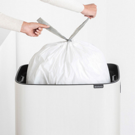 Κάδος Brabantia Bo Touch Hi 1001259, 60 L, Πλευρικά ανοίγματα για μεταφορά, Ρυθμιζόμενα πόδια, Λευκό