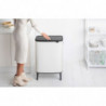 Κάδος απορριμμάτων Brabantia Bo Touch Hi 1001263, 2x30 λίτρα, Στενή εφαρμογή στον τοίχο, Ρύθμιση ποδιών, Λευκό