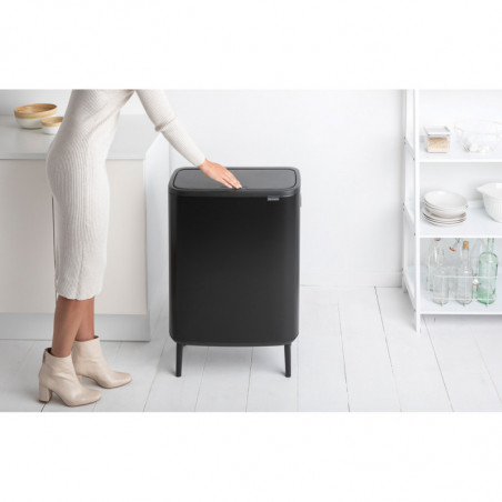 Κάδος Brabantia Bo Touch Hi 1001264, 2x30 l, Στεγανή εφαρμογή στον τοίχο, Ρύθμιση ποδιού, Μαύρο/ματ