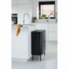 Κάδος Brabantia Bo Touch Hi 1001264, 2x30 l, Στεγανή εφαρμογή στον τοίχο, Ρύθμιση ποδιού, Μαύρο/ματ