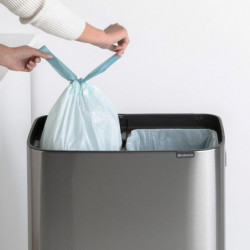 Κάδος Brabantia Bo Touch Hi 1001265, 2x30 l, Στεγανή εφαρμογή στον τοίχο, Ρύθμιση ποδιού, Ανθεκτικό στα δακτυλικά αποτυπώματα, Inox/matt