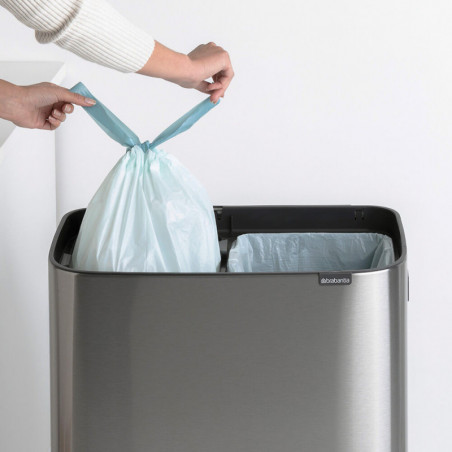 Κάδος Brabantia Bo Touch Hi 1001265, 2x30 l, Στεγανή εφαρμογή στον τοίχο, Ρύθμιση ποδιού, Ανθεκτικό στα δακτυλικά αποτυπώματα, Inox/matt