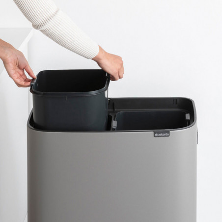 Κάδος Brabantia Bo Touch Hi 1001266, 2x30 l, Στεγανή εφαρμογή στον τοίχο, Ρύθμιση ποδιού, Ορυκτέλαιο με επικάλυψη, Γκρι