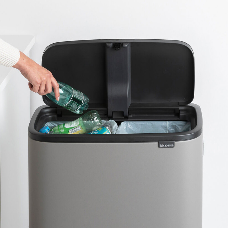 Κάδος Brabantia Bo Touch Hi 1001266, 2x30 l, Στεγανή εφαρμογή στον τοίχο, Ρύθμιση ποδιού, Ορυκτέλαιο με επικάλυψη, Γκρι