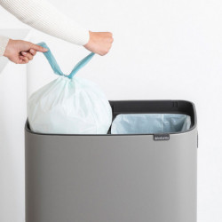 Κάδος Brabantia Bo Touch Hi 1001266, 2x30 l, Στεγανή εφαρμογή στον τοίχο, Ρύθμιση ποδιού, Ορυκτέλαιο με επικάλυψη, Γκρι
