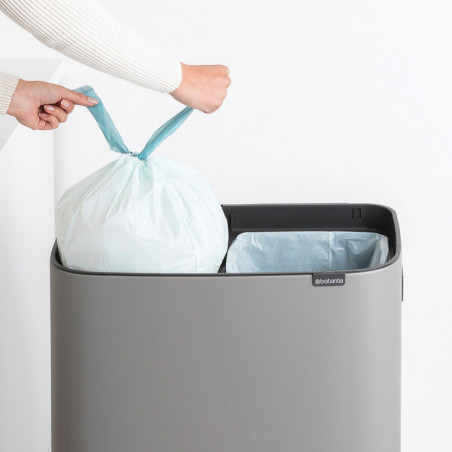 Κάδος Brabantia Bo Touch Hi 1001266, 2x30 l, Στεγανή εφαρμογή στον τοίχο, Ρύθμιση ποδιού, Ορυκτέλαιο με επικάλυψη, Γκρι