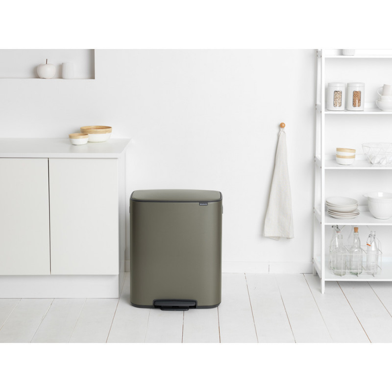 Κάδος Brabantia Bo Pedal 1003184, 60 L, Εύκολο κλείσιμο, Αντιολισθητική βάση, Γκρι