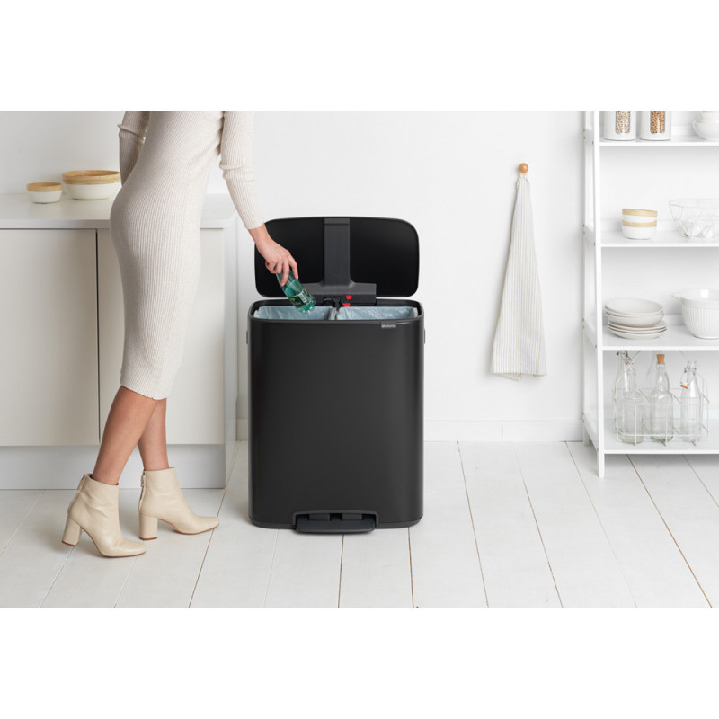 Κάδος Brabantia Bo Pedal 1003191, 2x30 l, Ομαλό κλείσιμο, Αντιολισθητική βάση, Μαύρο