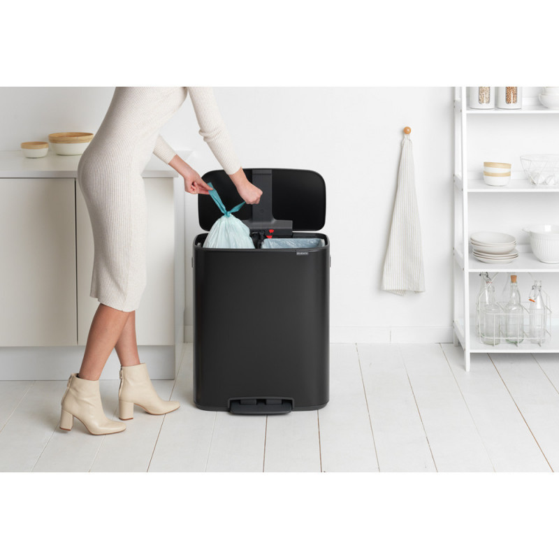 Κάδος Brabantia Bo Pedal 1003191, 2x30 l, Ομαλό κλείσιμο, Αντιολισθητική βάση, Μαύρο