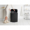 Κάδος Brabantia Bo Pedal 1003191, 2x30 l, Ομαλό κλείσιμο, Αντιολισθητική βάση, Μαύρο