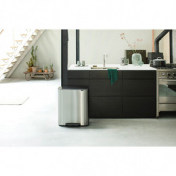 Κάδος Brabantia Bo Pedal 1003192, 2x30 l, Ομαλό κλείσιμο, Αντιολισθητική βάση, Ανθεκτικό στα δακτυλικά αποτυπώματα, Inox/matt