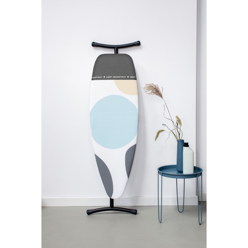 Τραπέζι σιδερώματος Brabantia D 1003386, 135x45 cm, 7 θέσεις ρύθμισης, Ζώνη σιδερώματος ανθεκτική στη θερμότητα, Λευκό/γκρι