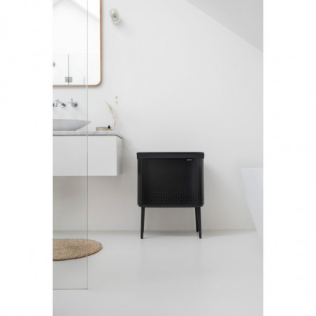 Καλάθι πλυσίματος Brabantia Bo 1004175, 60 l, Πλήρωση χωρίς άνοιγμα, οπές εξαερισμού, ρυθμιζόμενα πόδια, Μαύρο
