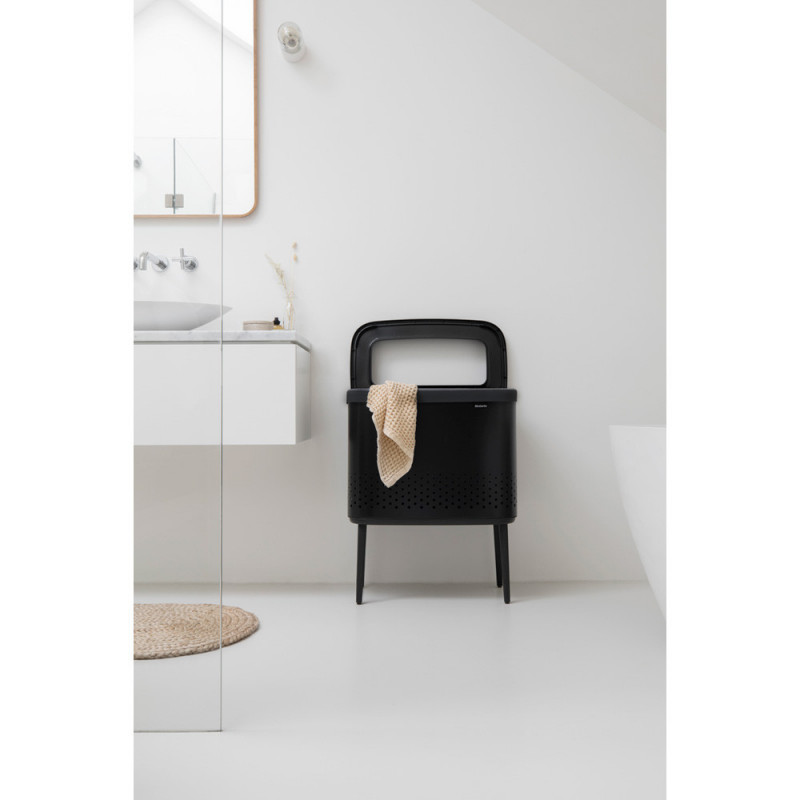 Καλάθι πλυσίματος Brabantia Bo 1004175, 60 l, Πλήρωση χωρίς άνοιγμα, οπές εξαερισμού, ρυθμιζόμενα πόδια, Μαύρο