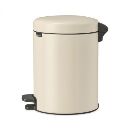 Κάδος απορριμμάτων με πεντάλ Brabantia NewIcon 1005527, 5 L, Ομαλό κλείσιμο, Αντιολισθητική βάση, Μπεζ