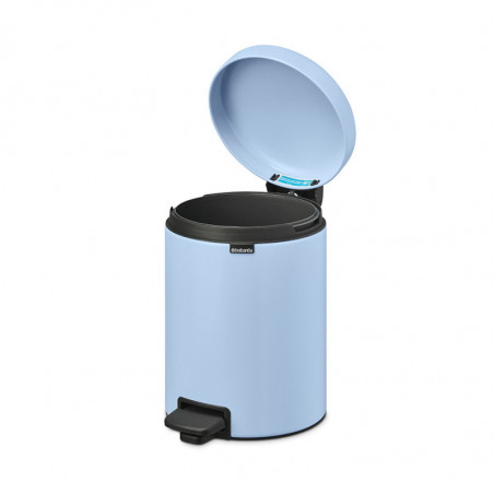 Κάδος απορριμμάτων με πεντάλ Brabantia NewIcon 1005528, 5 l, Ομαλό κλείσιμο, Αντιολισθητική βάση, Γαλάζιο