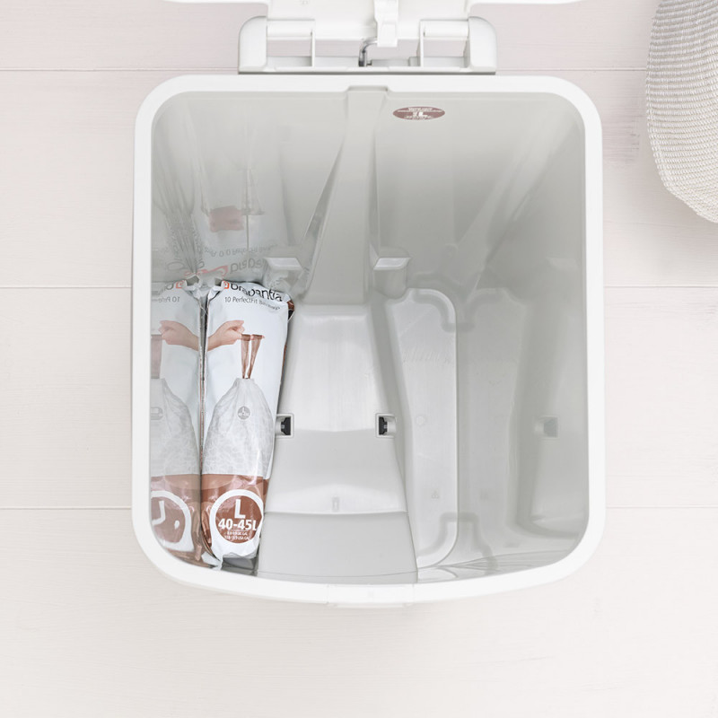 Κάδος απορριμμάτων με πεντάλ Brabantia StepUp 1005556, 40 L, Οικολογικά υλικά, Μεγάλο άνοιγμα, Ανοιχτό γκρι