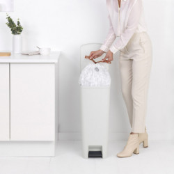 Κάδος απορριμμάτων με πεντάλ Brabantia StepUp 1005556, 40 L, Οικολογικά υλικά, Μεγάλο άνοιγμα, Ανοιχτό γκρι