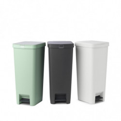Κάδος απορριμμάτων με πεντάλ Brabantia StepUp 1005556, 40 L, Οικολογικά υλικά, Μεγάλο άνοιγμα, Ανοιχτό γκρι