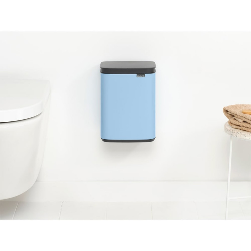Κάδος Brabantia Bo Small 1006626, 4 L, Ομαλό και αθόρυβο άνοιγμα, Αντιολισθητική βάση, Μπλε ανοιχτόχρωμο