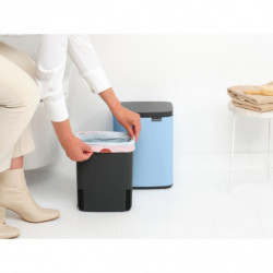 Κάδος Brabantia Bo Small 1006631, 7 L, Ομαλό και αθόρυβο άνοιγμα, Αντιολισθητική βάση, Μπλε ανοιχτόχρωμο