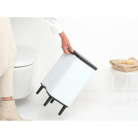 Κάδος Brabantia Bo Small Hi 1006647, 12 l, Ομαλό και αθόρυβο άνοιγμα, Αντιολισθητική βάση, Λευκό