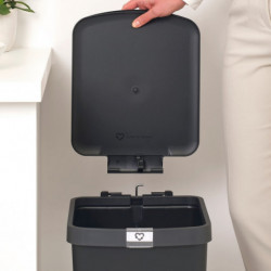 Κάδος απορριμμάτων με πεντάλ Brabantia StepUp 1008482, 25 L, Οικολογικά υλικά, Μεγάλο άνοιγμα, Σκούρο γκρι