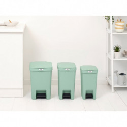 Κάδος απορριμμάτων με πεντάλ Brabantia StepUp 1008484, 25 L, Οικολογικά υλικά, Μεγάλο άνοιγμα, Ανοιχτό πράσινο