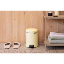 Κάδος με πεντάλ Brabantia NewIcon 1008840, 5 L, Εύκολο κλείσιμο, Αντιολισθητική βάση, Κίτρινο