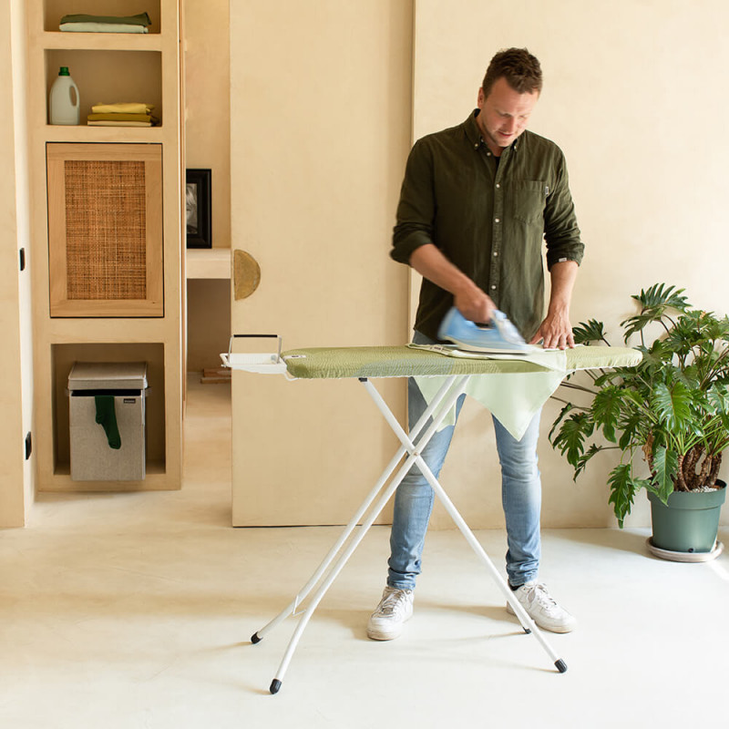 Τραπέζι σιδερώματος Brabantia B 1005616, 124x38 cm, 7 θέσεις ρύθμισης, Σιδεροθήκη, Πράσινο