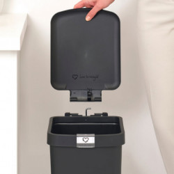 Κάδος απορριμμάτων με πεντάλ Brabantia StepUp 1008479, 16 L, Οικολογικά υλικά, Μεγάλο άνοιγμα, Σκούρο γκρι