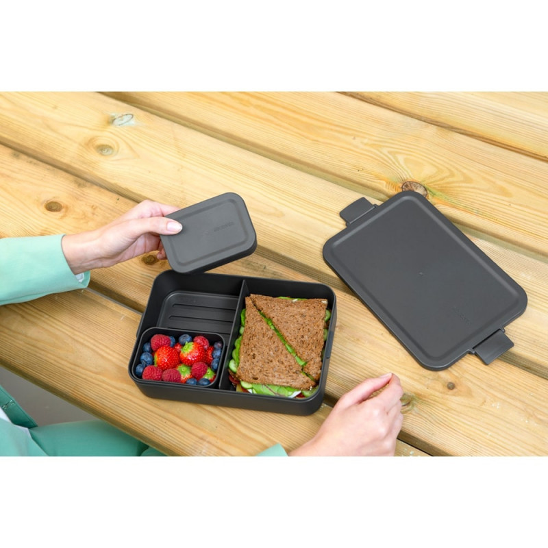 Κουτί τροφίμων Brabantia Make&Take 1006290, 2 l, Με διαχωριστικά, Στεγανό κλείσιμο, Χωρίς BPA, Σκούρο γκρι