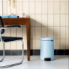 Κάδος με πεντάλ Brabantia NewIcon 1005532, 12 l, Ομαλό κλείσιμο, Αντιολισθητική βάση, Γαλάζιο