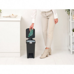 Κάδος απορριμμάτων με πεντάλ Brabantia StepUp 1008476, 10 L, Οικολογικά υλικά, Μεγάλο άνοιγμα, Σκούρο γκρι